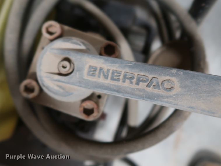 image for item IY9190 (7) hydraulic porto-power units