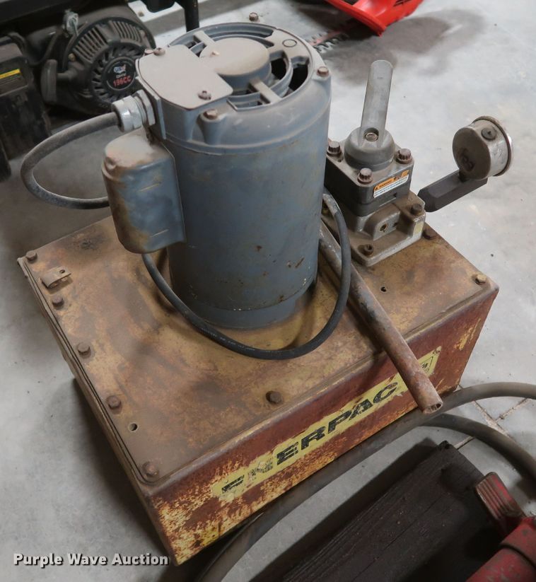 image for item IY9190 (7) hydraulic porto-power units