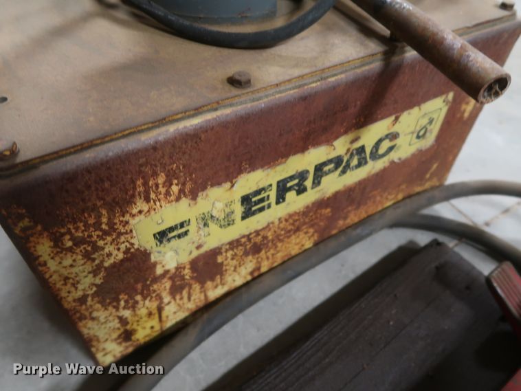 image for item IY9190 (7) hydraulic porto-power units