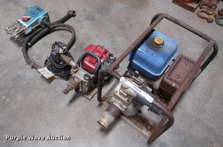 image for item IY9192 (4) pumps