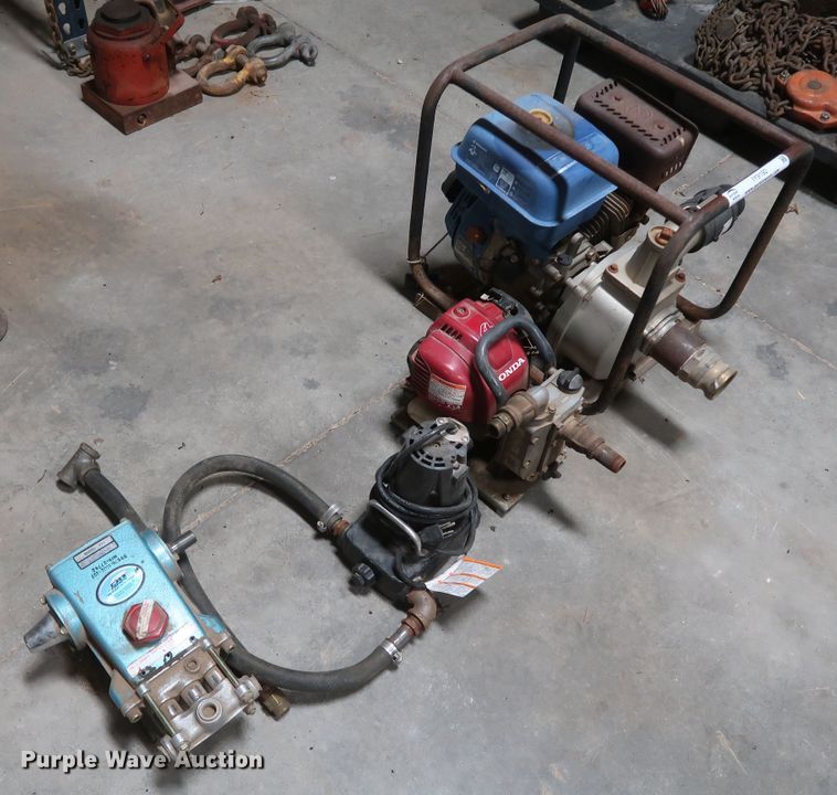 image for item IY9192 (4) pumps