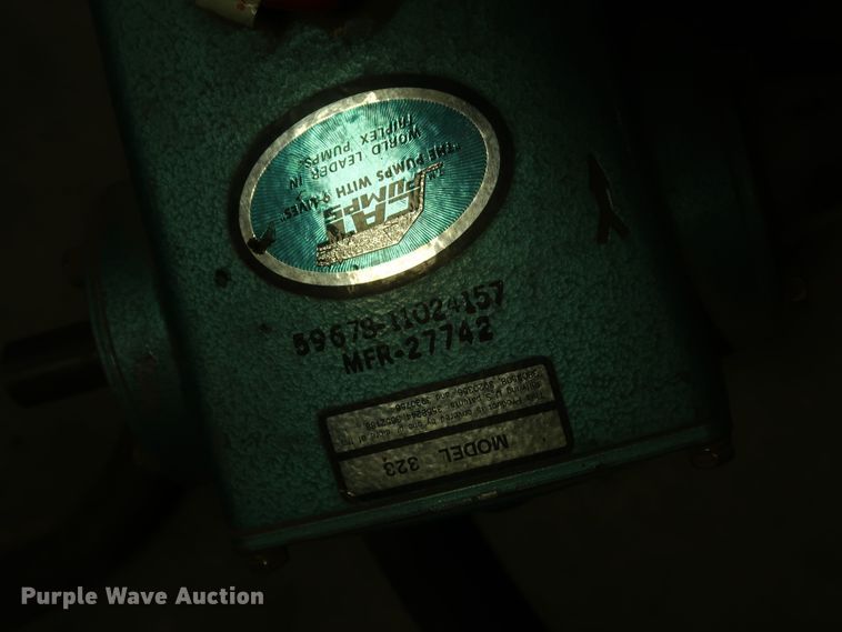 image for item IY9192 (4) pumps