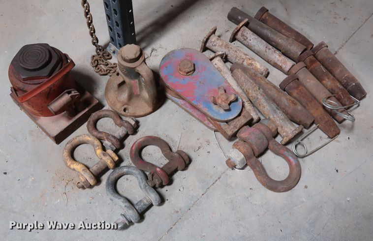 image for item IY9194 Truck parts and accessories