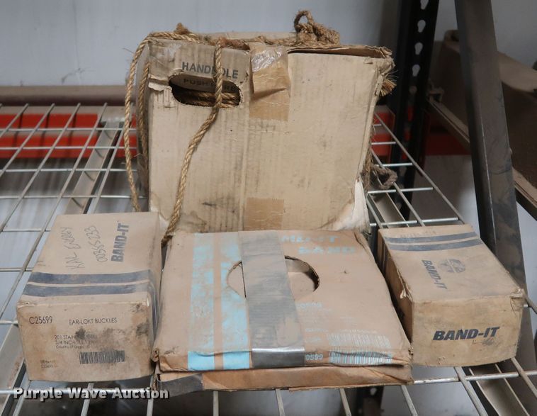 image for item IY9194 Truck parts and accessories