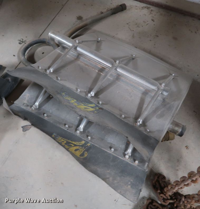 image for item IY9194 Truck parts and accessories