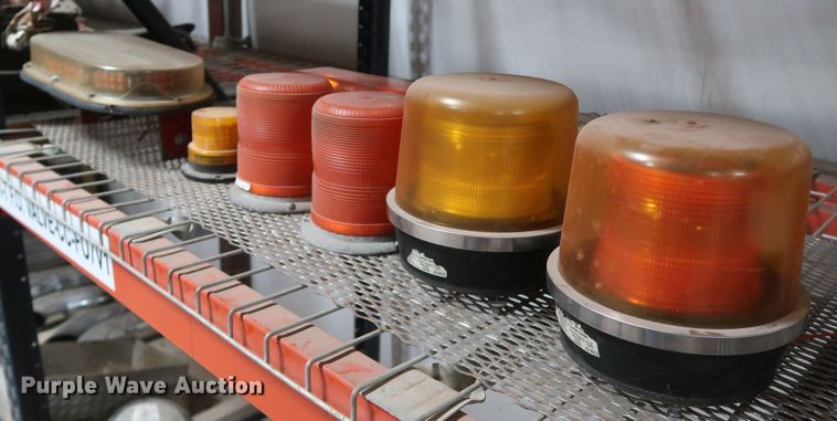 image for item IY9194 Truck parts and accessories