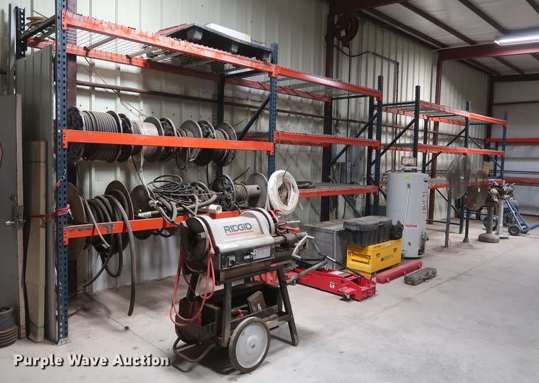 image for item IY9197 Husky  pallet racking