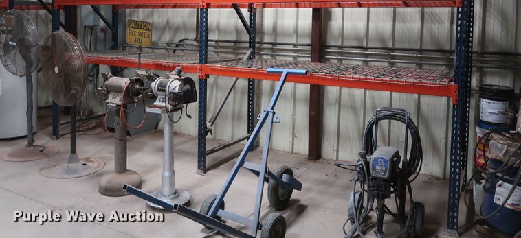 image for item IY9197 Husky  pallet racking