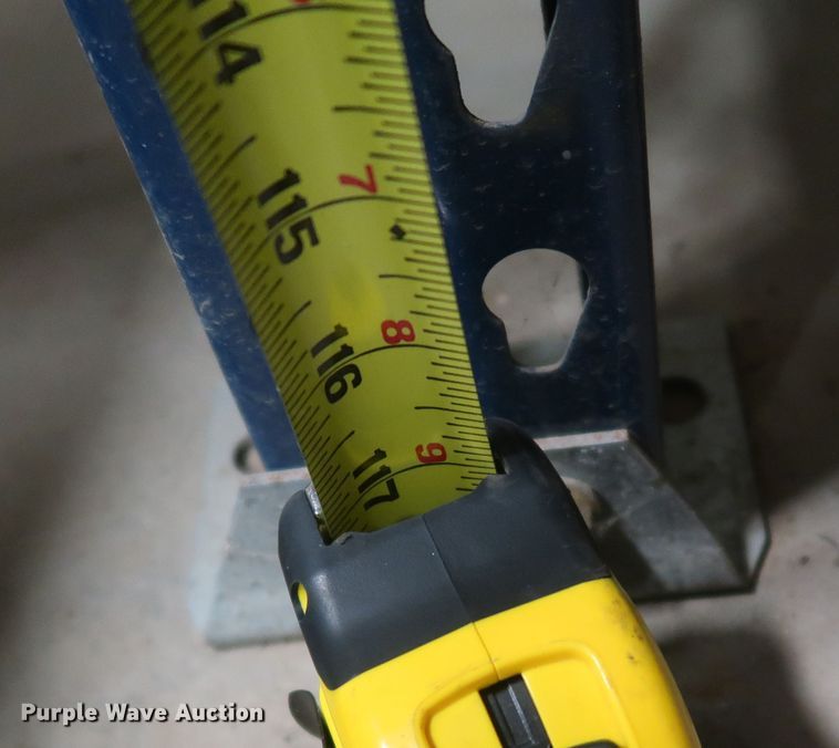 image for item IY9197 Husky  pallet racking