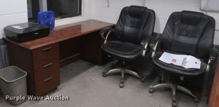 image for item IY9198 (9) pieces of furniture