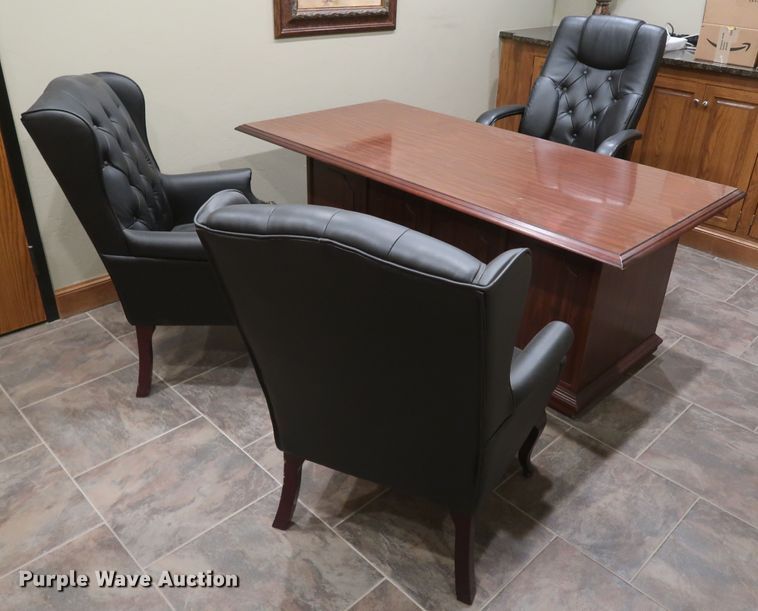 image for item IY9199 (4) pieces of furniture