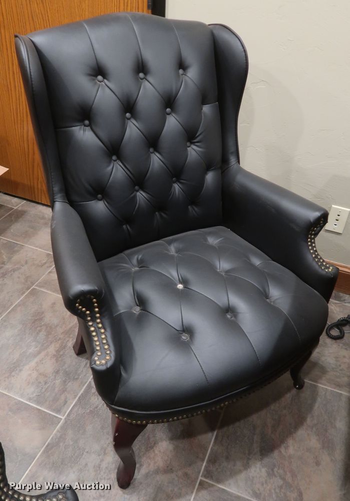 image for item IY9199 (4) pieces of furniture