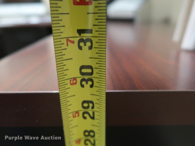 image for item IY9200 (6) pieces of furniture