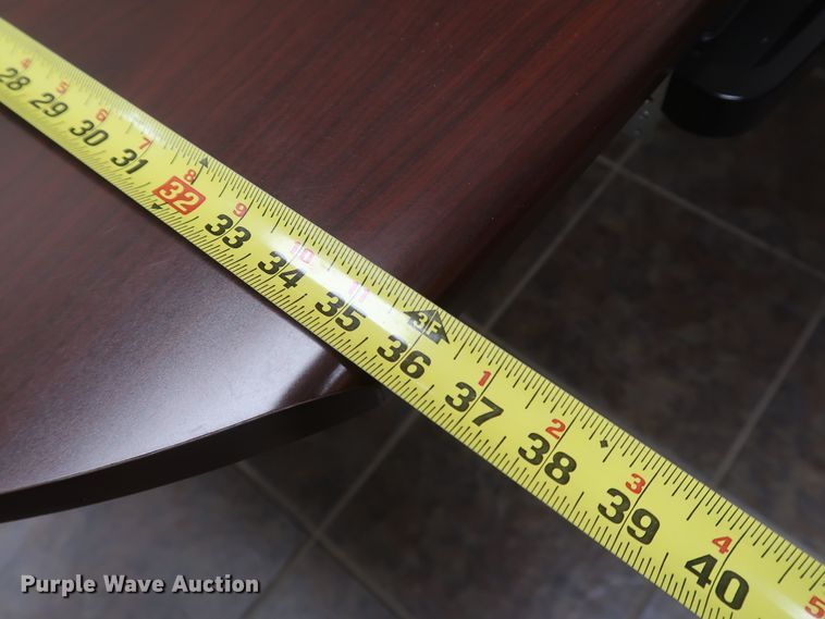 image for item IY9200 (6) pieces of furniture