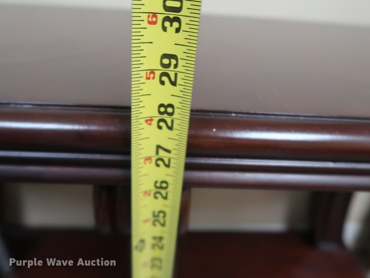 image for item IY9200 (6) pieces of furniture