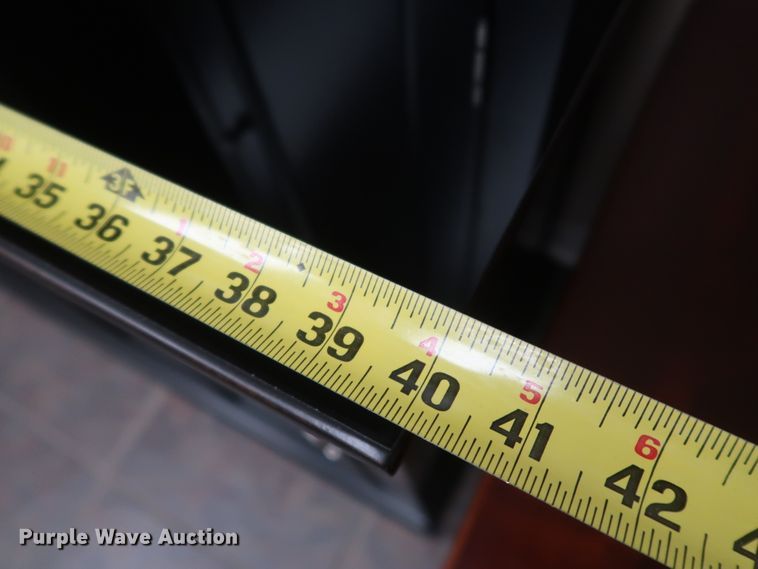 image for item IY9201 (7) pieces of furniture