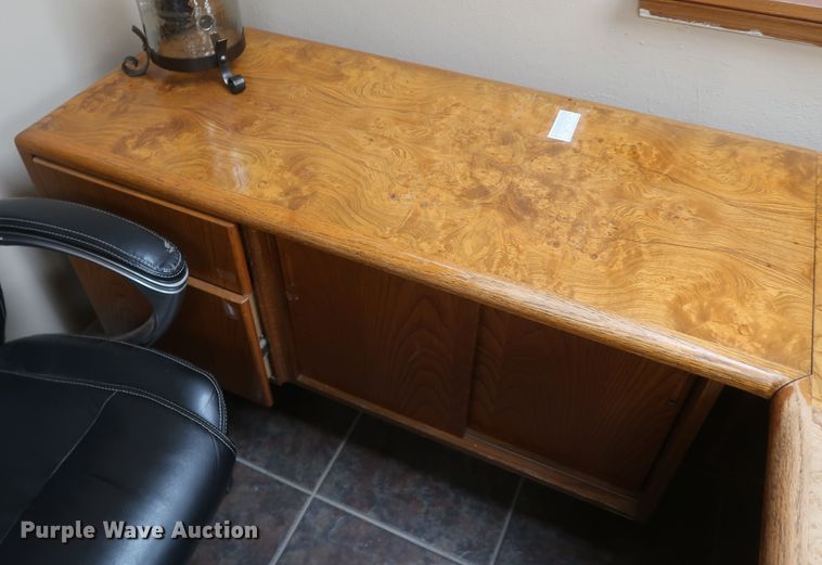 image for item IY9202 (13) pieces of furniture