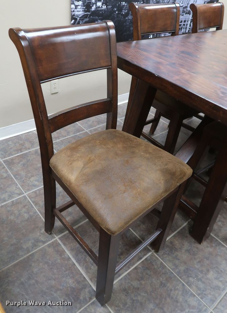 image for item IY9202 (13) pieces of furniture