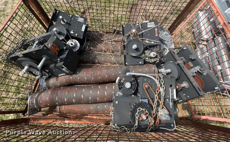 image for item JH9212 Approximately 5 overhead doors