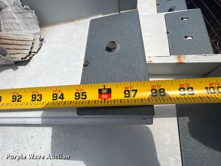 image for item JH9212 Approximately 5 overhead doors