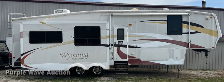 image for item JH9219 2008 Coachmen Wyoming  camper