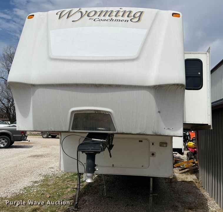 image for item JH9219 2008 Coachmen Wyoming  camper
