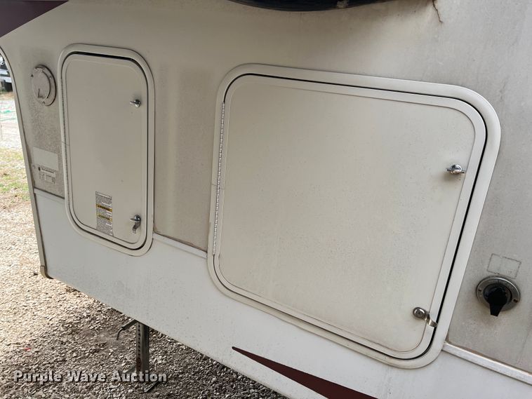 image for item JH9219 2008 Coachmen Wyoming  camper