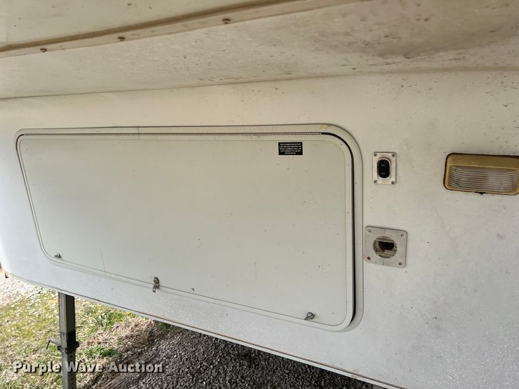 image for item JH9219 2008 Coachmen Wyoming  camper