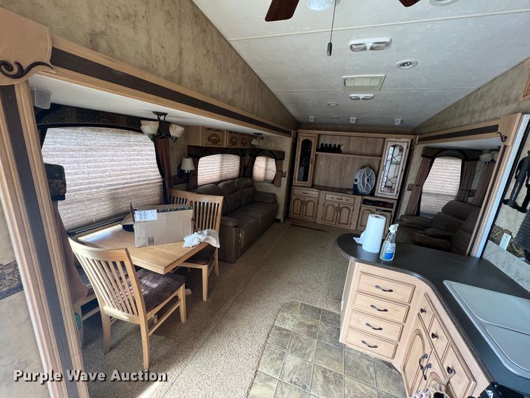 image for item JH9219 2008 Coachmen Wyoming  camper