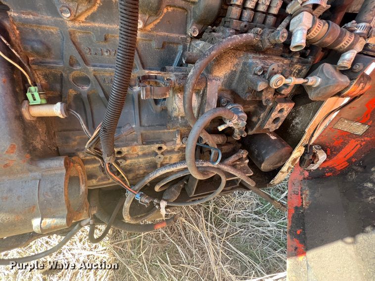 image for item JH9226 1997 Bobcat 753  skid steer loader