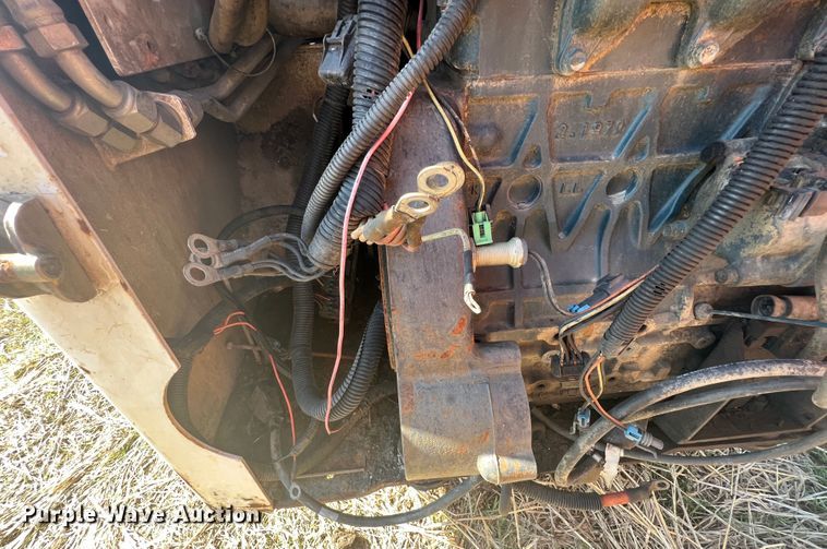 image for item JH9226 1997 Bobcat 753  skid steer loader