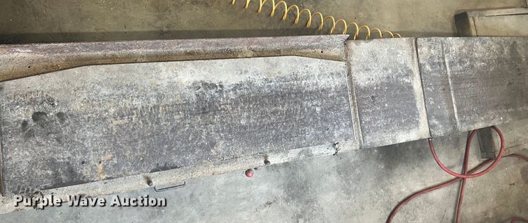 image for item JH9228 Rotary  two post automotive lift