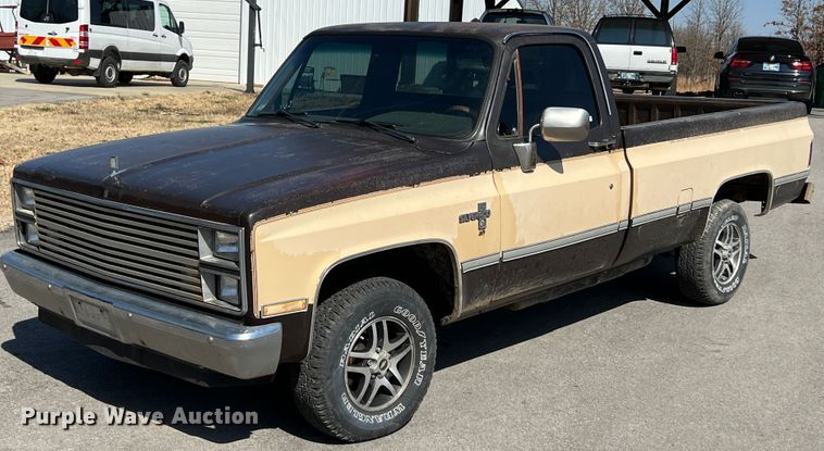 image for item JH9229 1984 Chevrolet C10  pickup truck