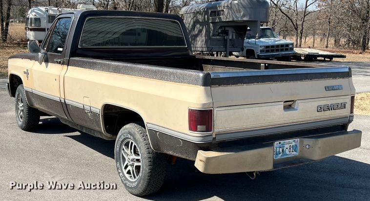 image for item JH9229 1984 Chevrolet C10  pickup truck