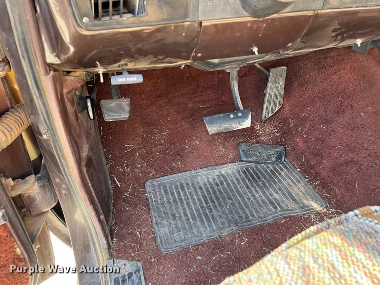 image for item JH9229 1984 Chevrolet C10  pickup truck