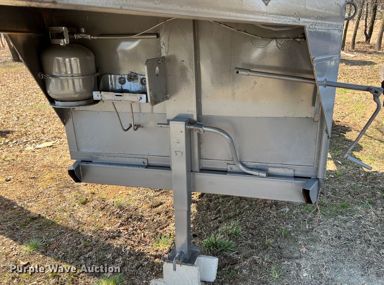 image for item JH9231 Shop built  camper