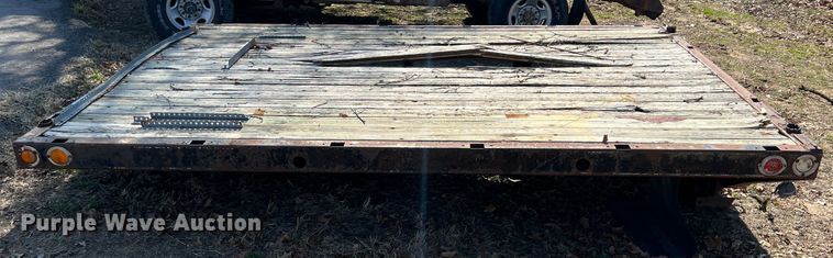 image for item JH9233 Flatbed