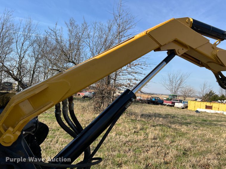 image for item JH9234 Alamo Machete MB21  side boom rotary mower