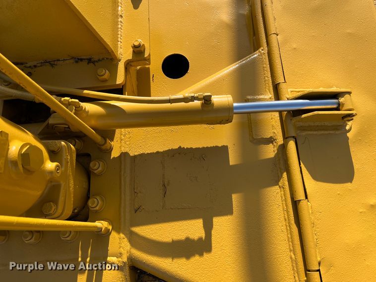 image for item JH9234 Alamo Machete MB21  side boom rotary mower