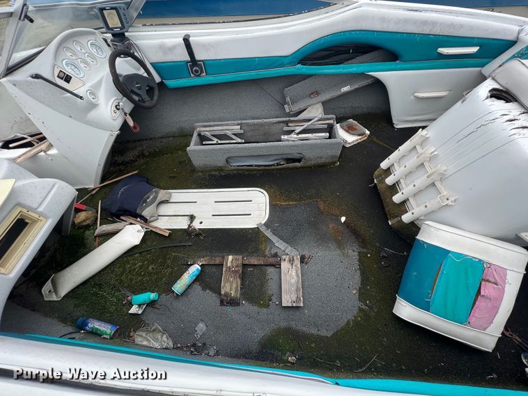 image for item JH9236 1993 Rinker 180  boat