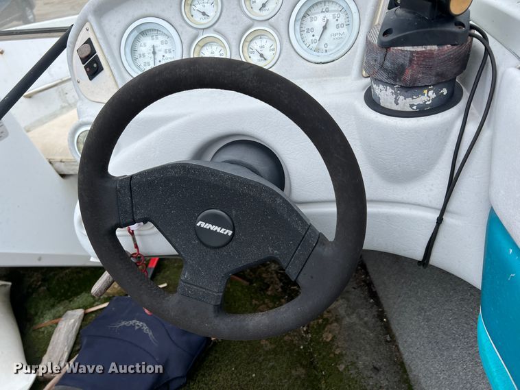 image for item JH9236 1993 Rinker 180  boat