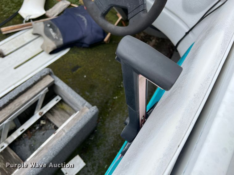 image for item JH9236 1993 Rinker 180  boat