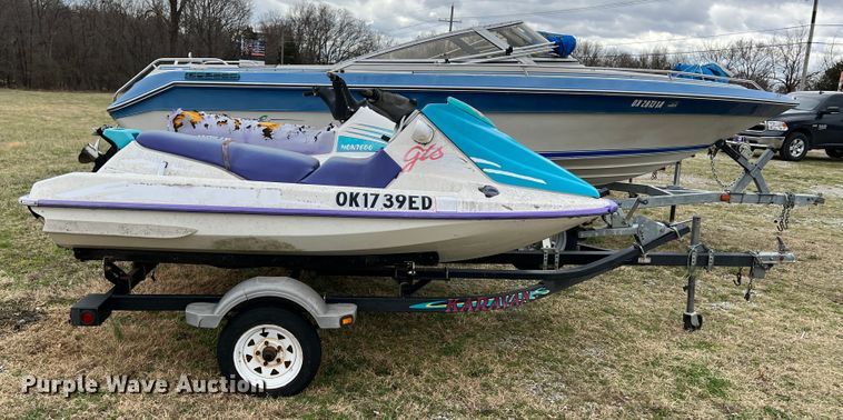 image for item JH9237 (2) Personal watercraft