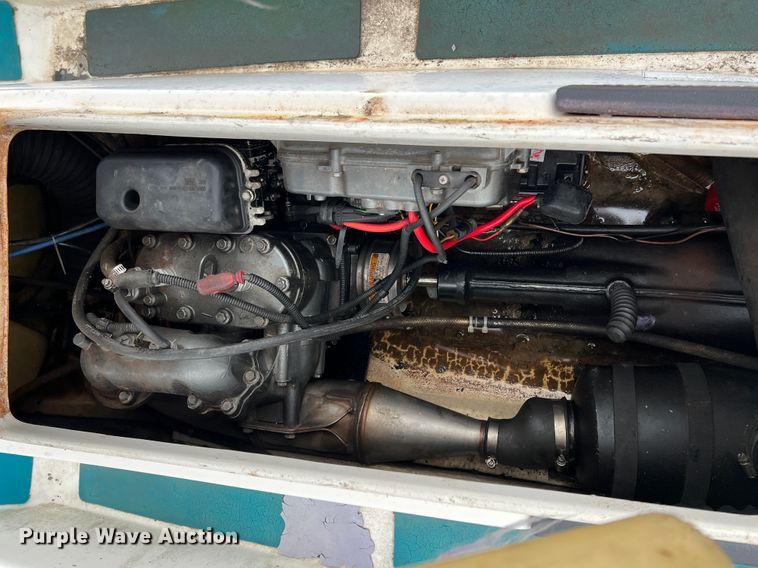 image for item JH9237 (2) Personal watercraft