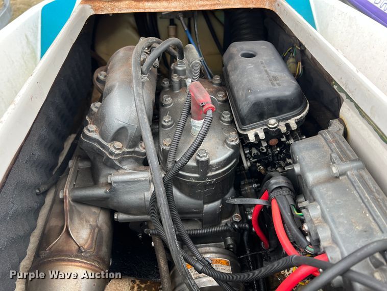 image for item JH9237 (2) Personal watercraft