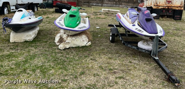 image for item JH9238 (3) personal watercrafts