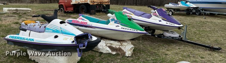 image for item JH9238 (3) personal watercrafts