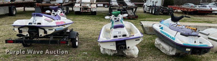 image for item JH9238 (3) personal watercrafts