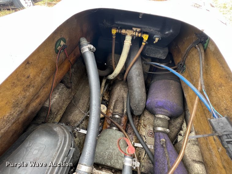 image for item JH9238 (3) personal watercrafts