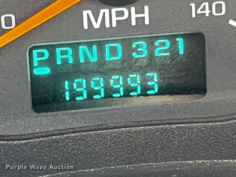 image for item JH9378 2005 GMC C5500  flatbed truck